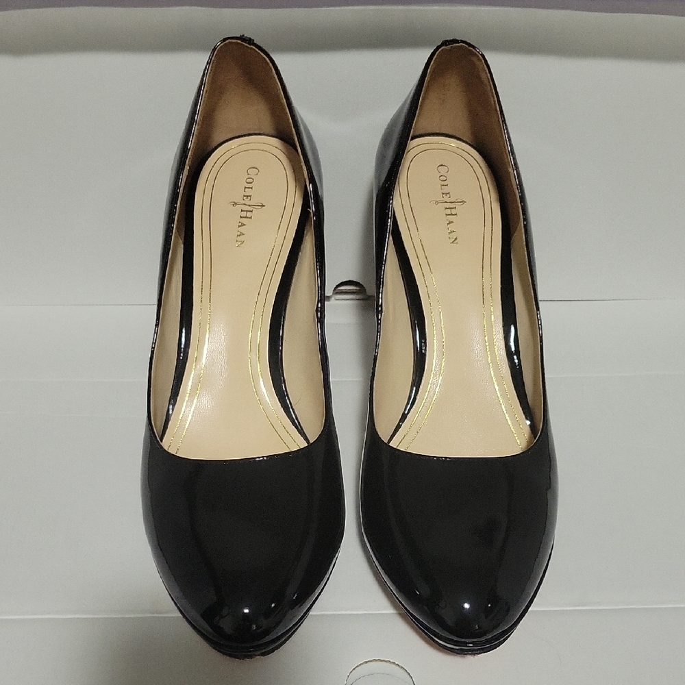 Cole Haan Glossy Black Patent Leather Women's Chelsea Heels*Nike Air Technology*